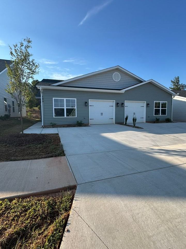 113 Brawley Villas Pl - Photo 2 of 19