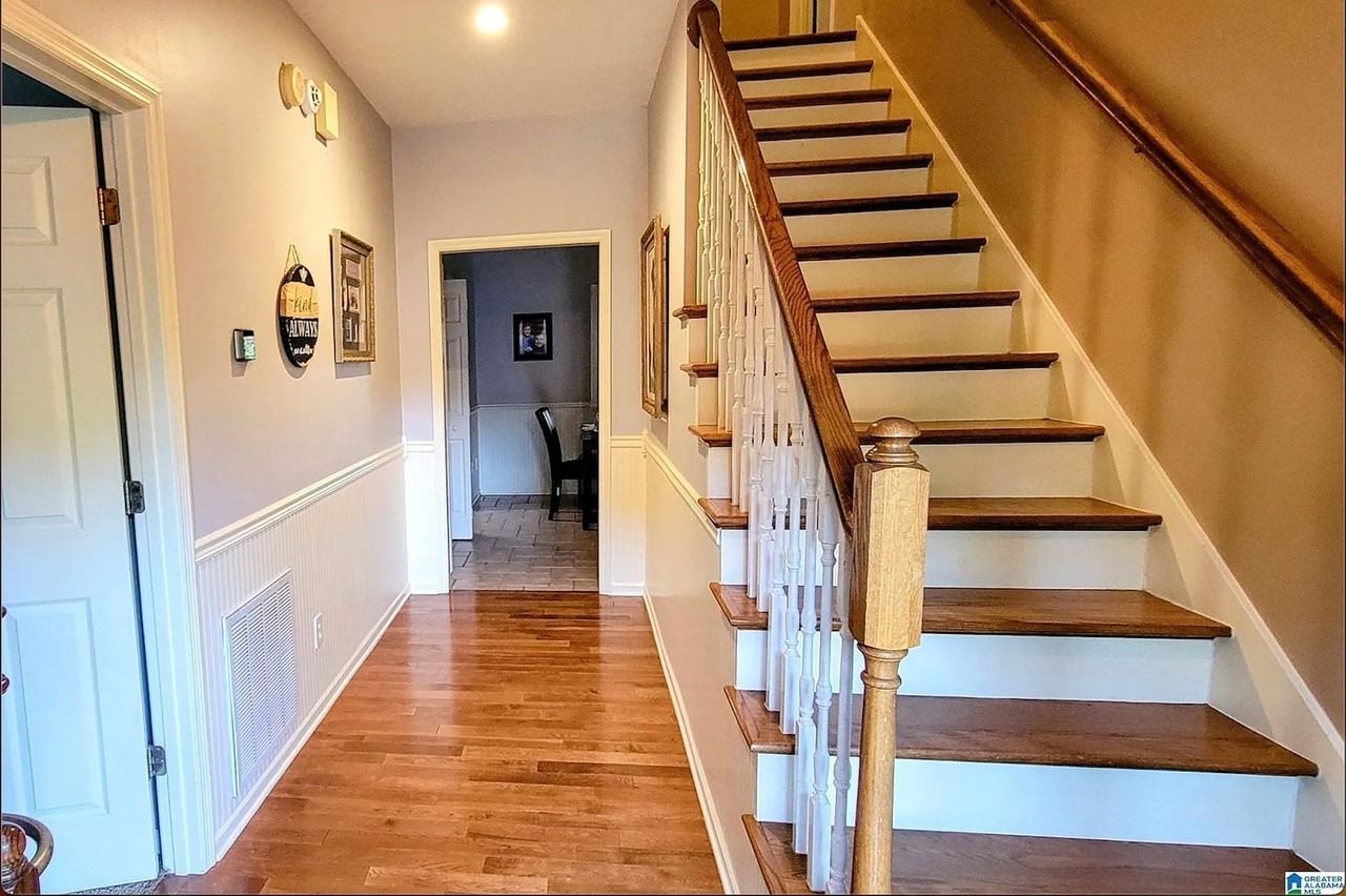 1673 South Camden Court - Photo 7 of 17