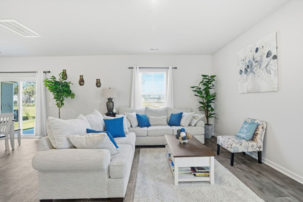 100 Amethyst Dr - Photo 6 of 18