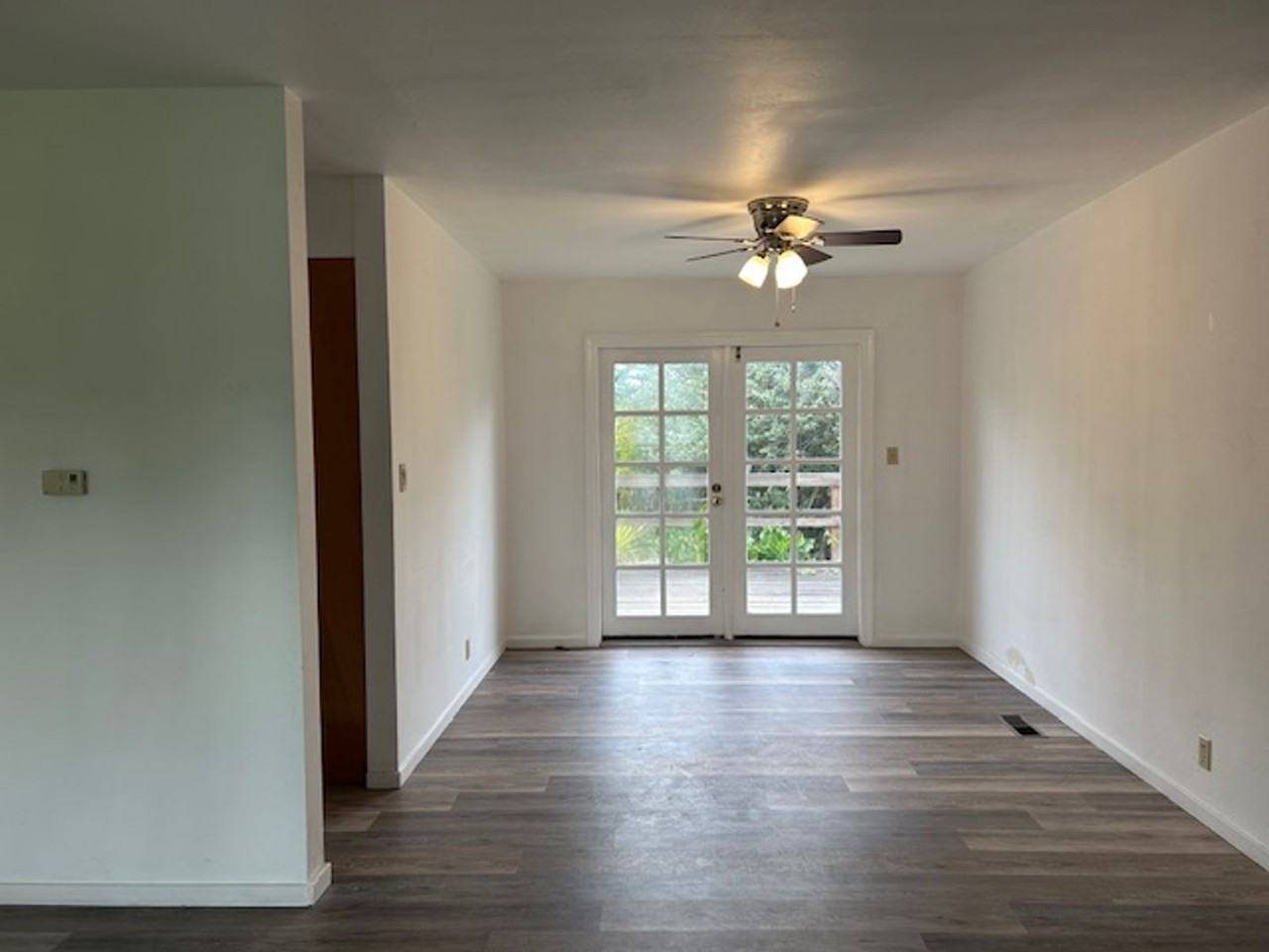 1502 Chapman Lane - Photo 3 of 19