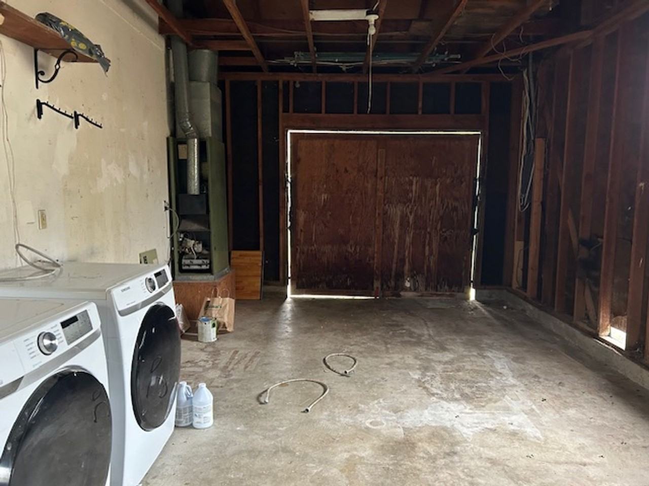 1502 Chapman Lane - Photo 5 of 19