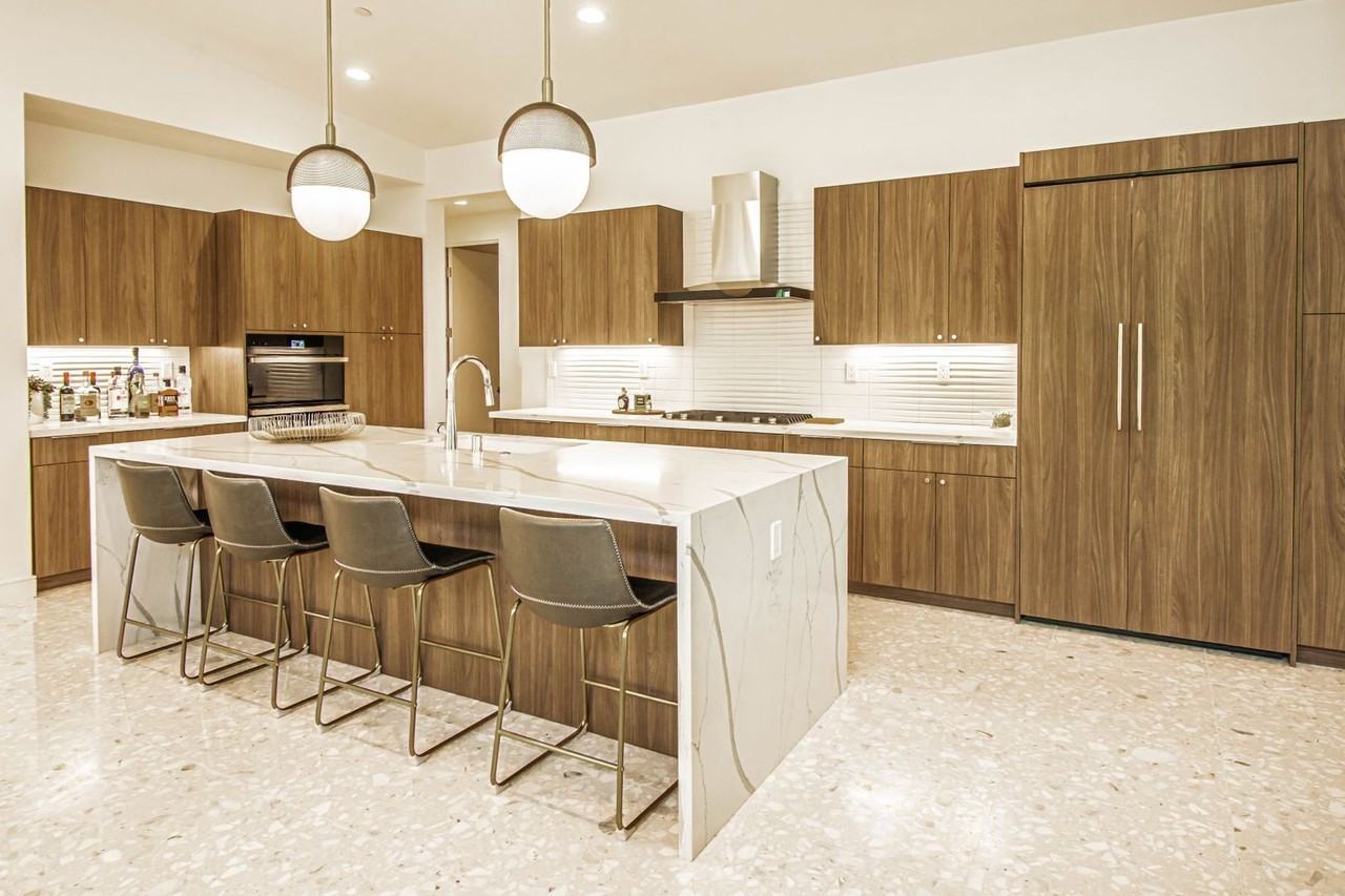 77467 Huntley Dr - Photo 2 of 31