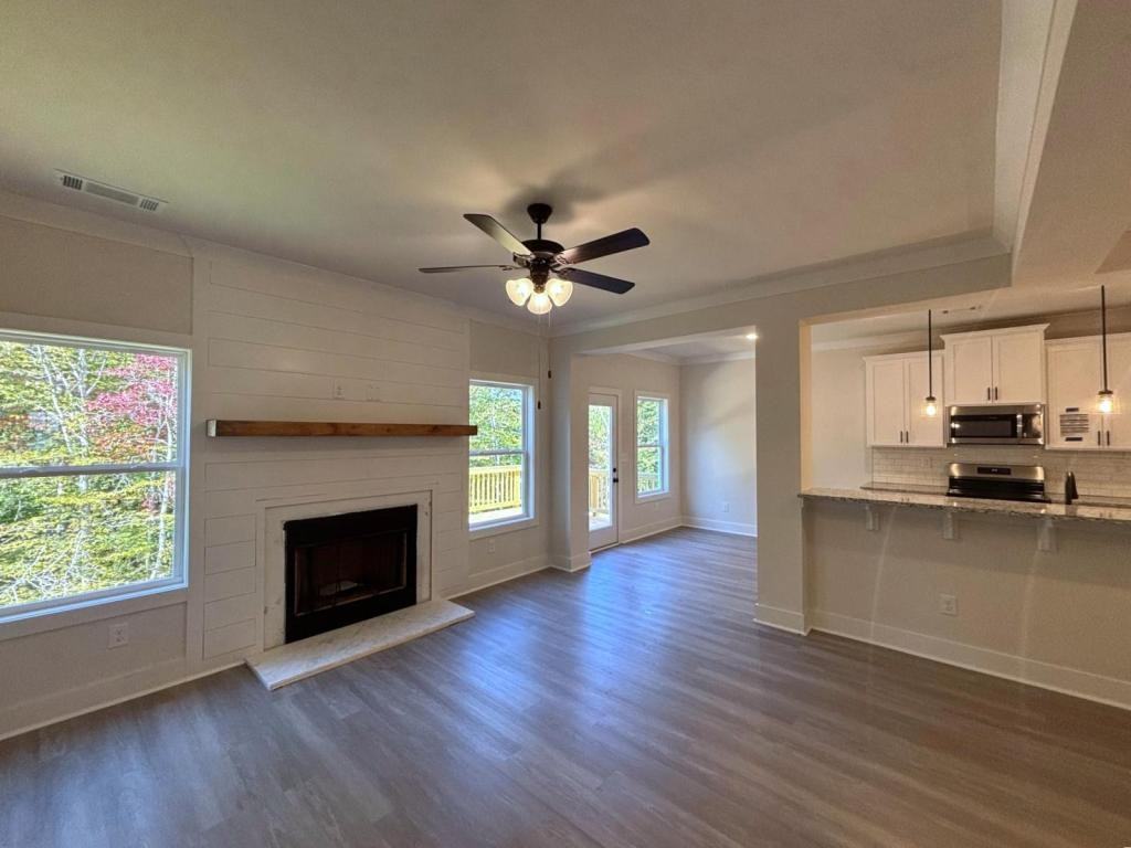 4526 Highland Gate Pkwy - Photo 4 of 24