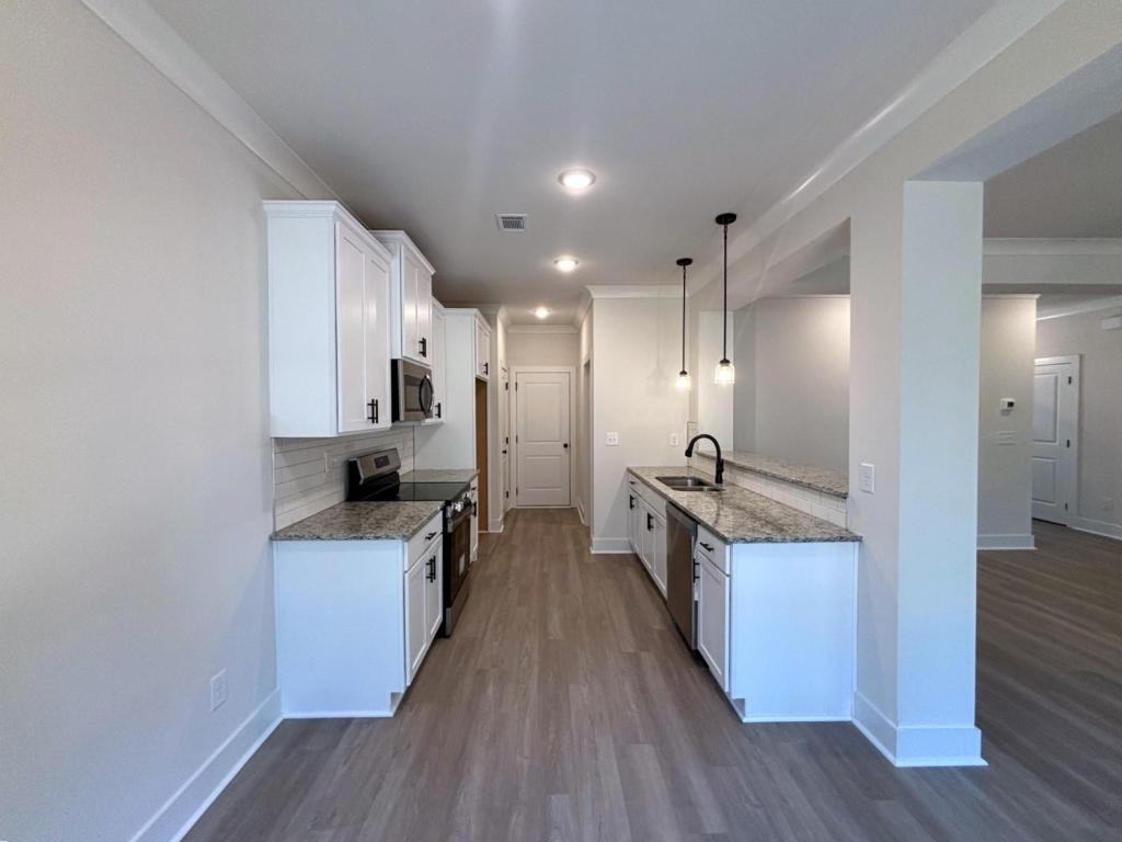 4526 Highland Gate Pkwy - Photo 5 of 24