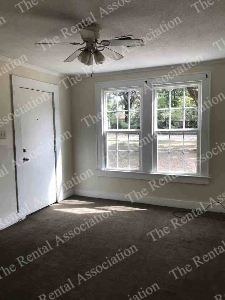 1202 M - Photo 5 of 10