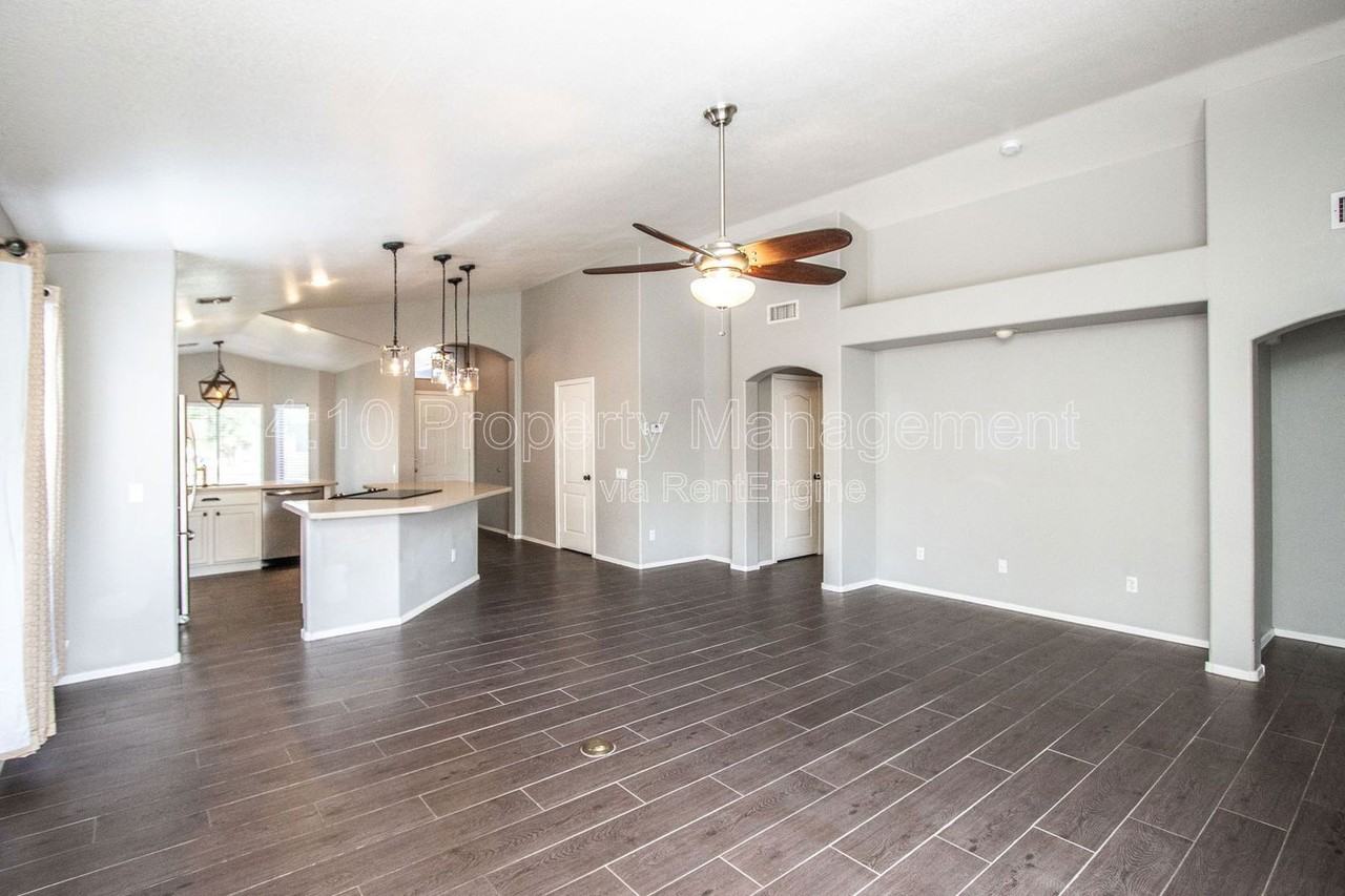 1944 W Canyon Way - Photo 7 of 27