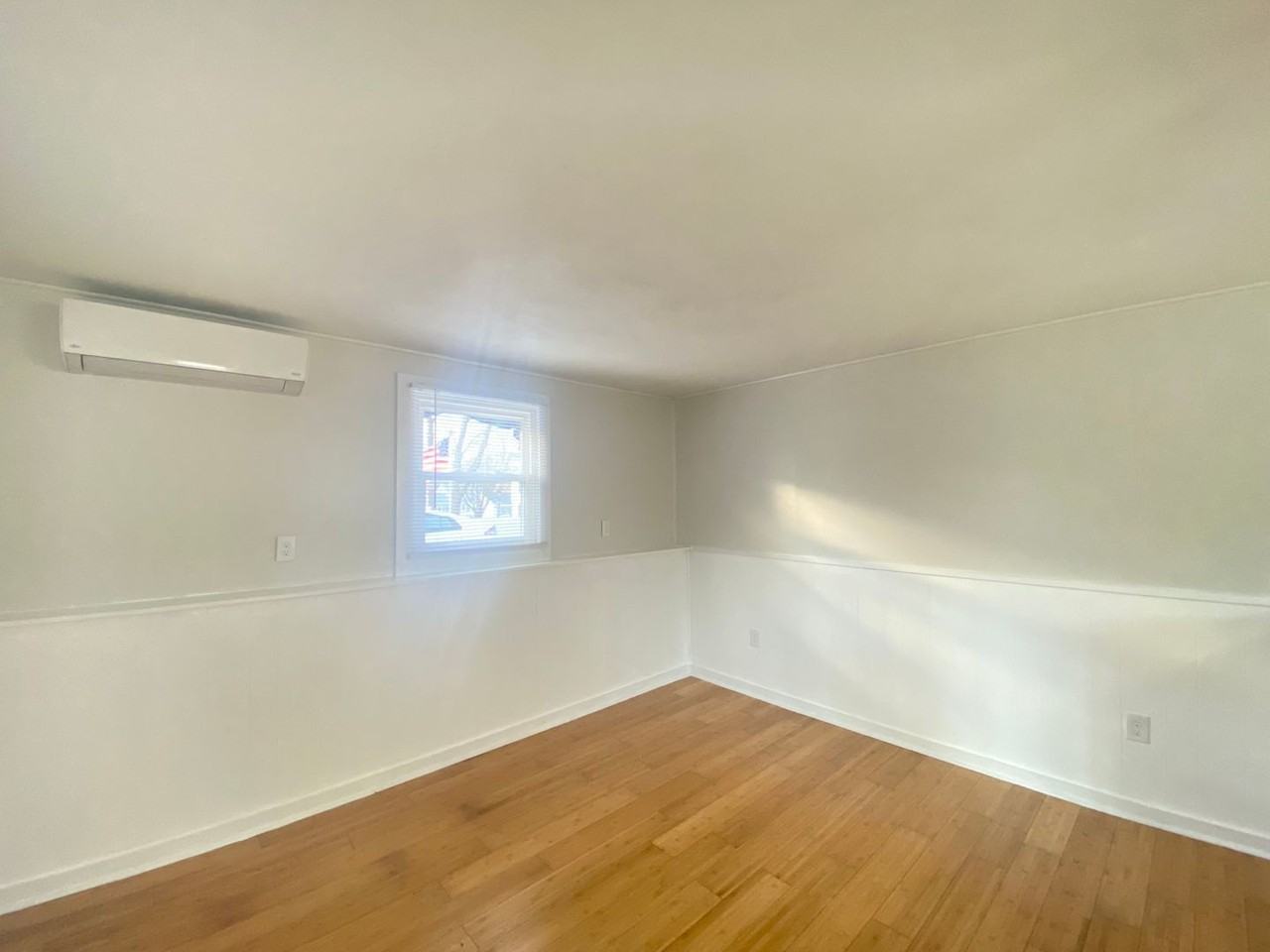 30 Thorwald Avenue - Photo 5 of 26