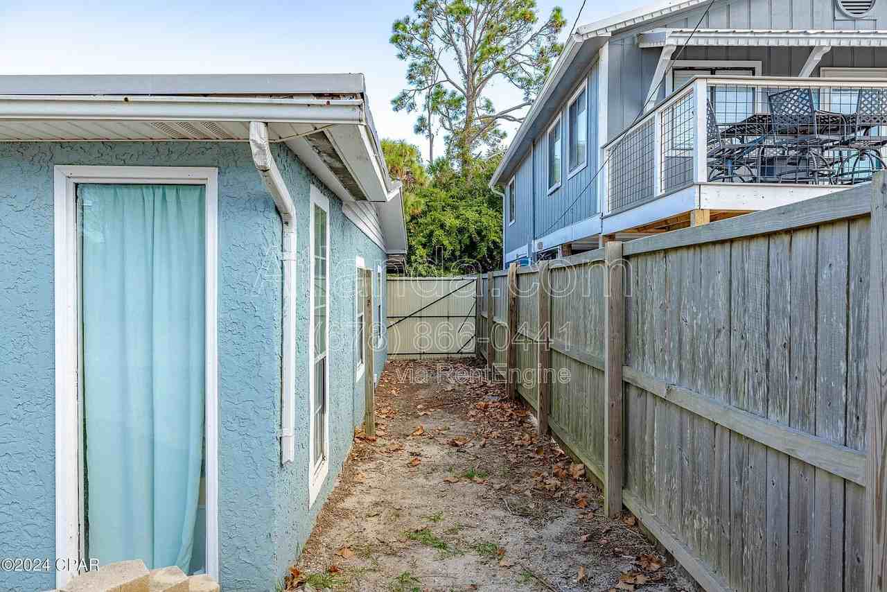 5818 Hilltop Ave - Photo 5 of 25