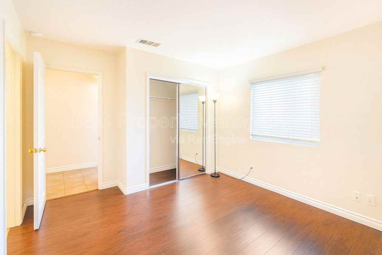 6268 Cristal Lane - Photo 7 of 19