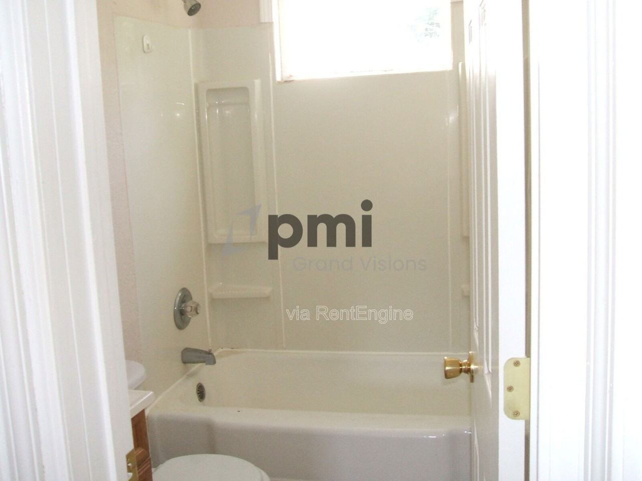 1874 W Cushing St - Photo 6 of 7