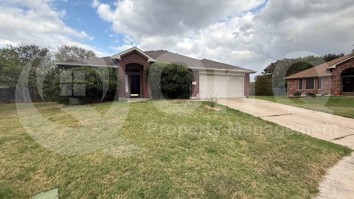 1012 Ranier Cv - Photo 2 of 26