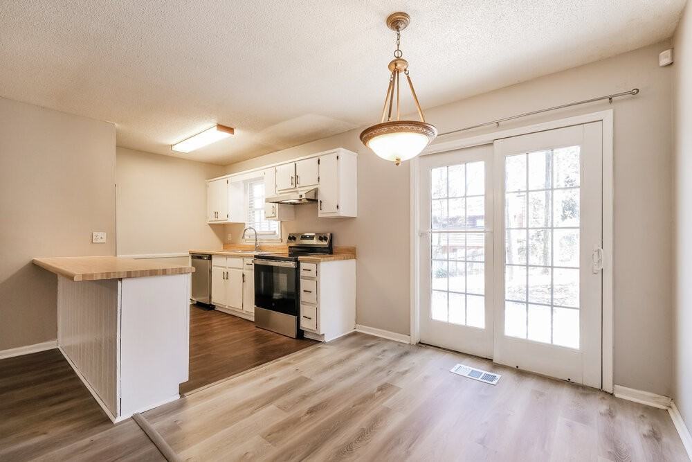 2915 Winchester Dr - Photo 7 of 16