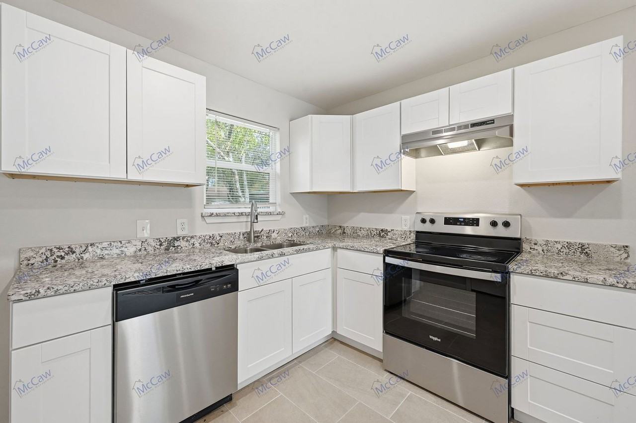 4229 Comanche St - Photo 5 of 18