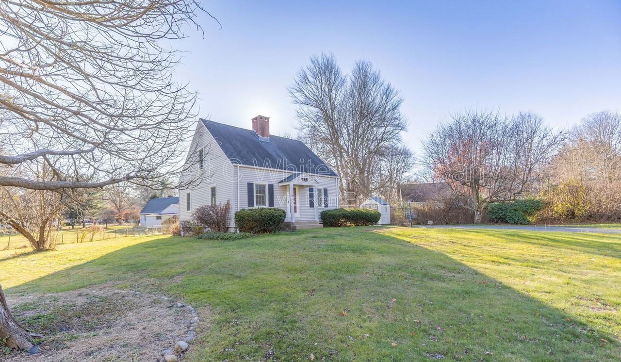 33 Mills Lane - Photo 2 of 17