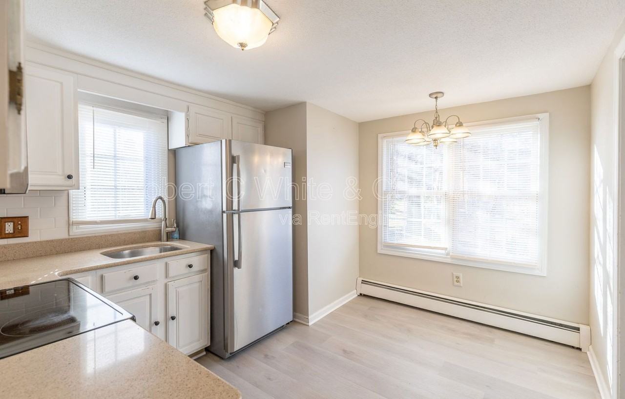 33 Mills Lane - Photo 6 of 17