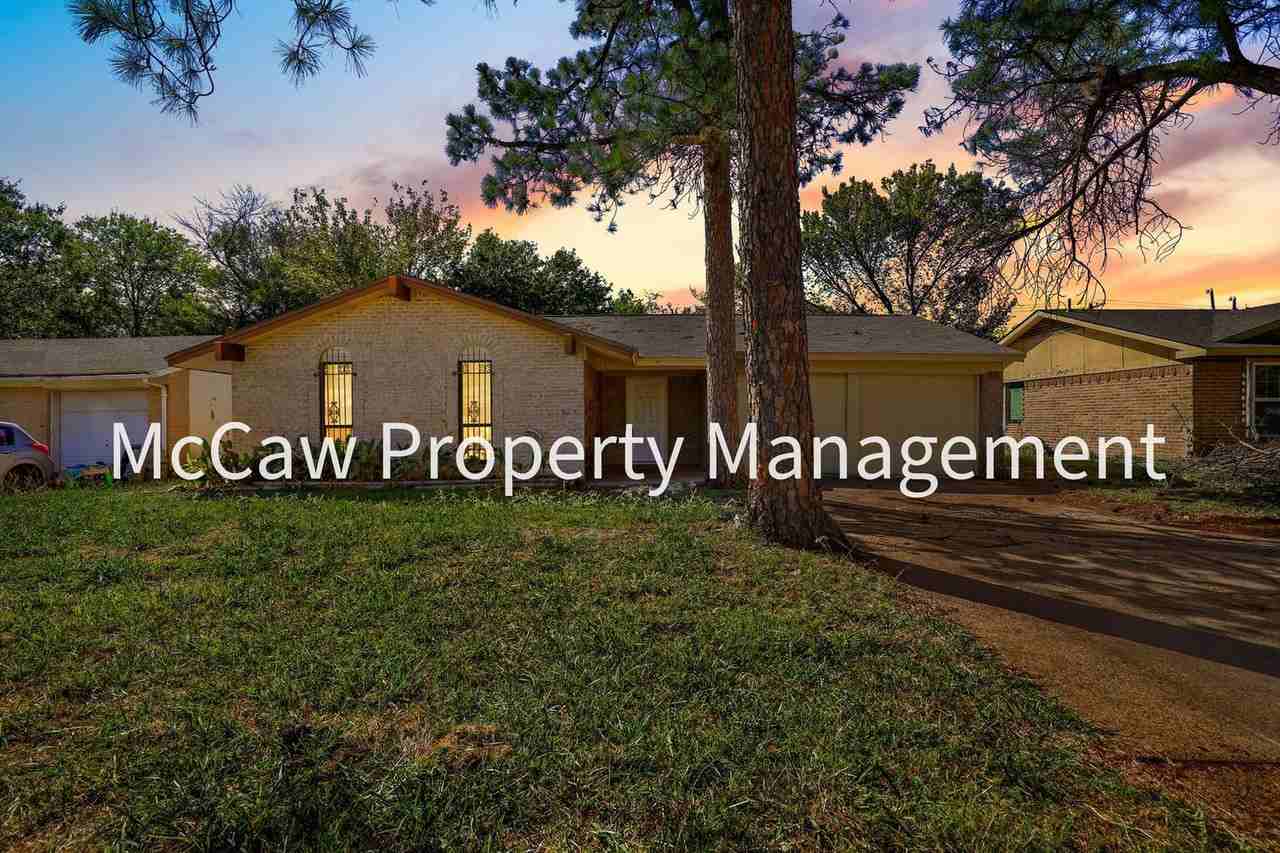 14306 Seminole St - Photo 2 of 15