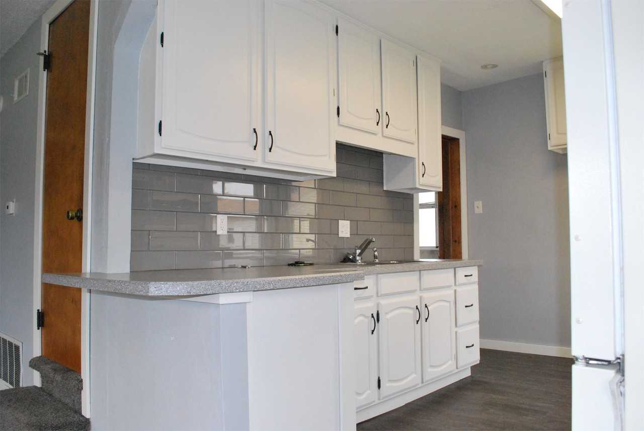 1732 Wilson Ave Sw - Photo 3 of 15