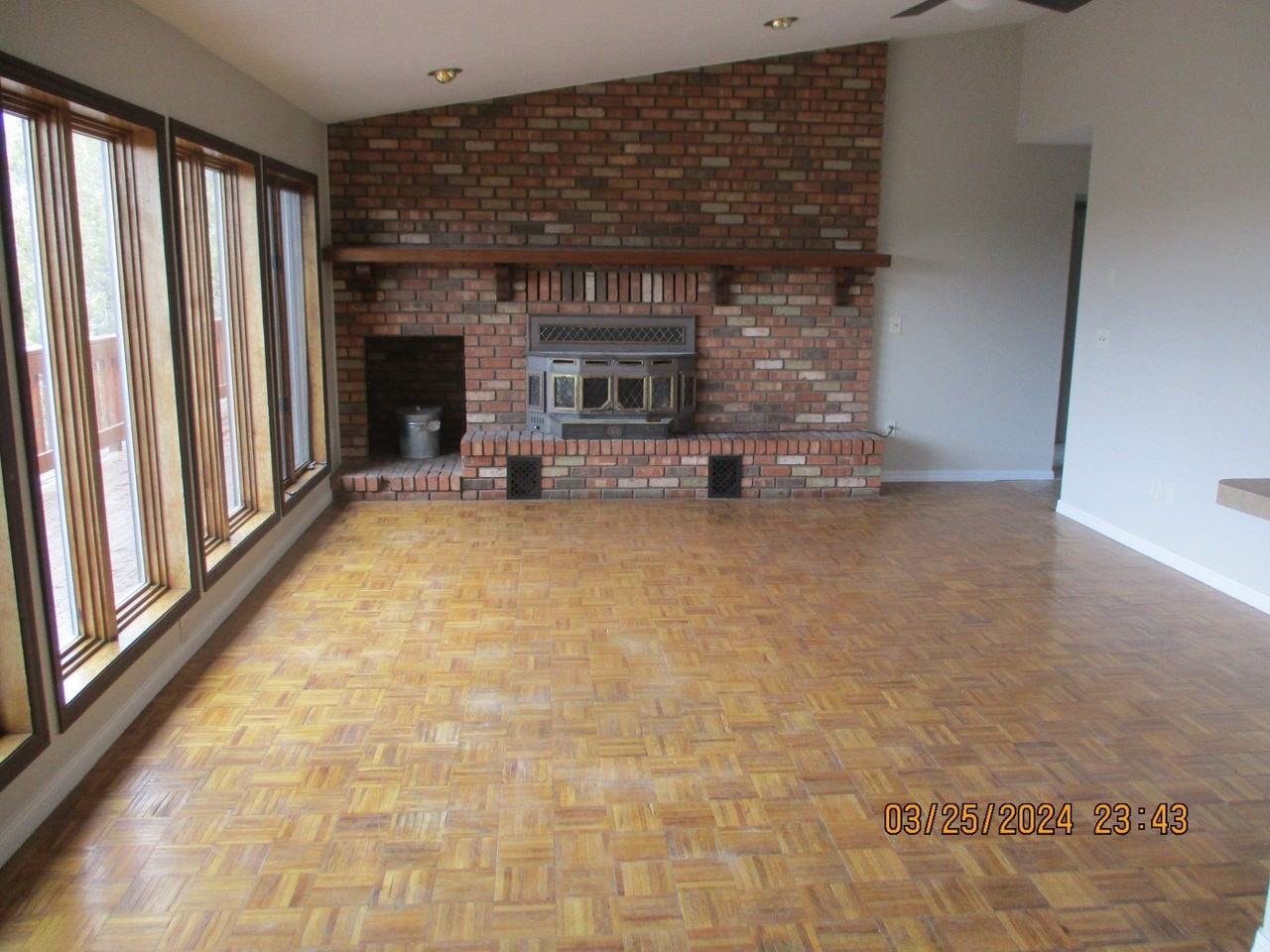 2000 W Willis - Photo 5 of 24