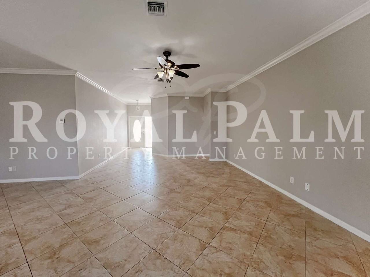 906 Alfreda Ave - Photo 5 of 40