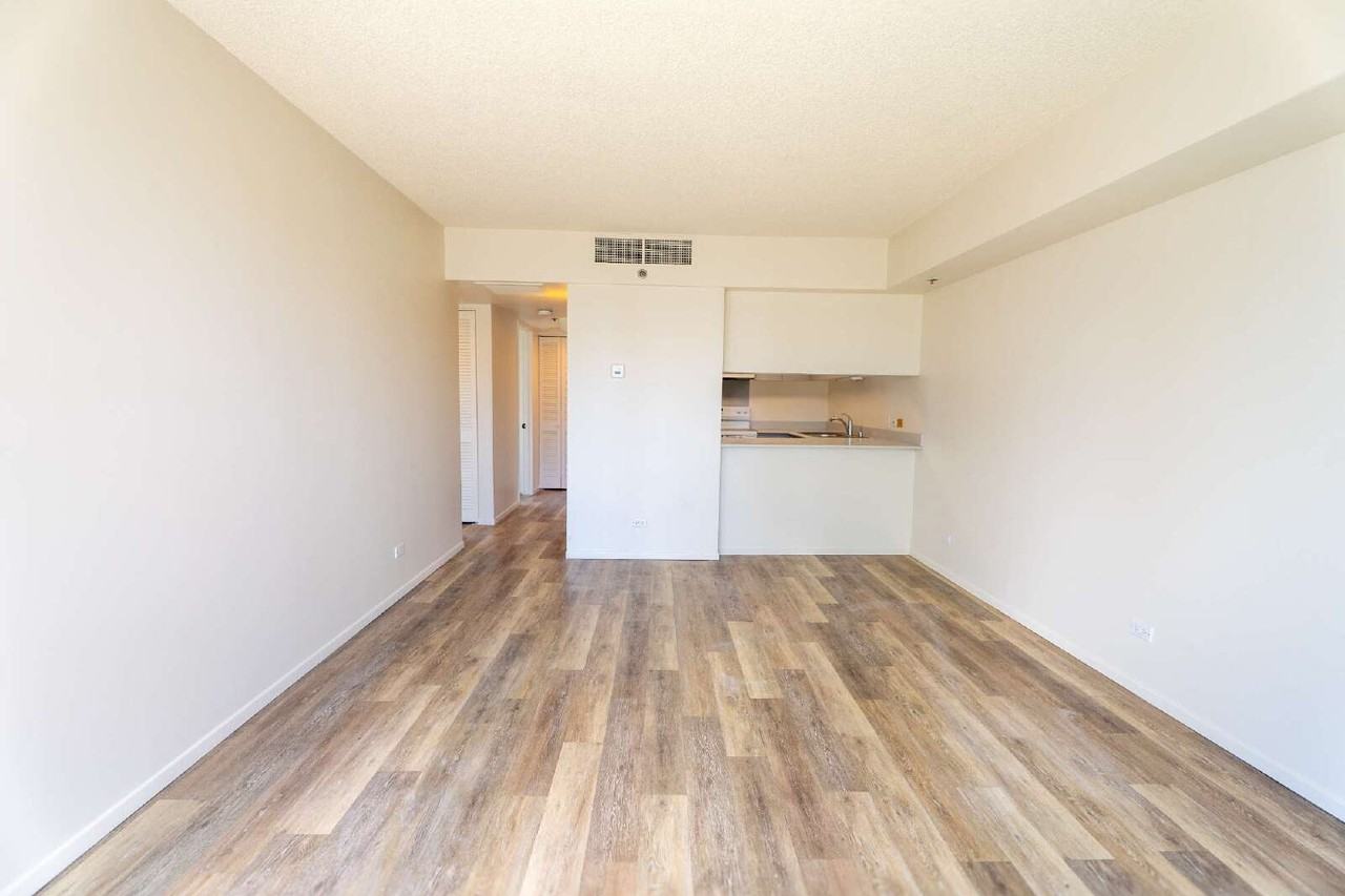 745 Isenberg Street - Photo 3 of 15