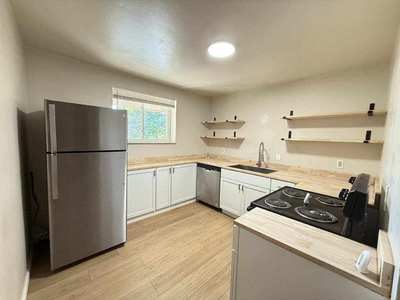 5021 Jacksboro Pike Northeast #3