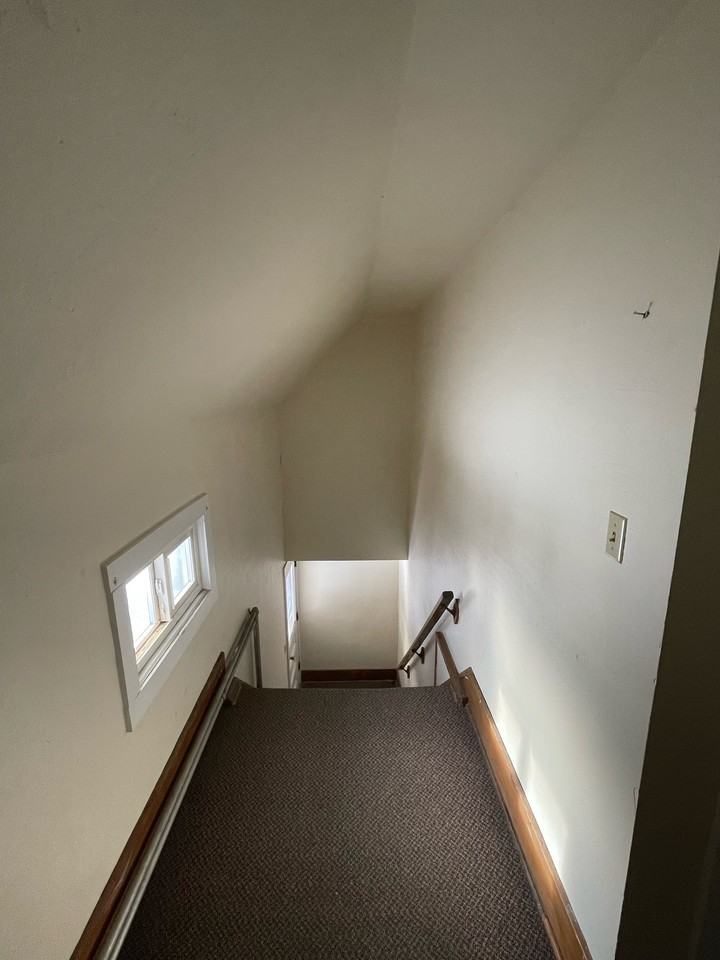 625 Lewis St #A - Photo 4 of 26