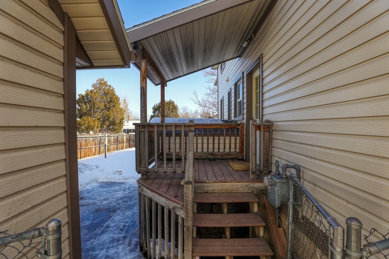 625 Lewis St #A - Photo 2 of 26