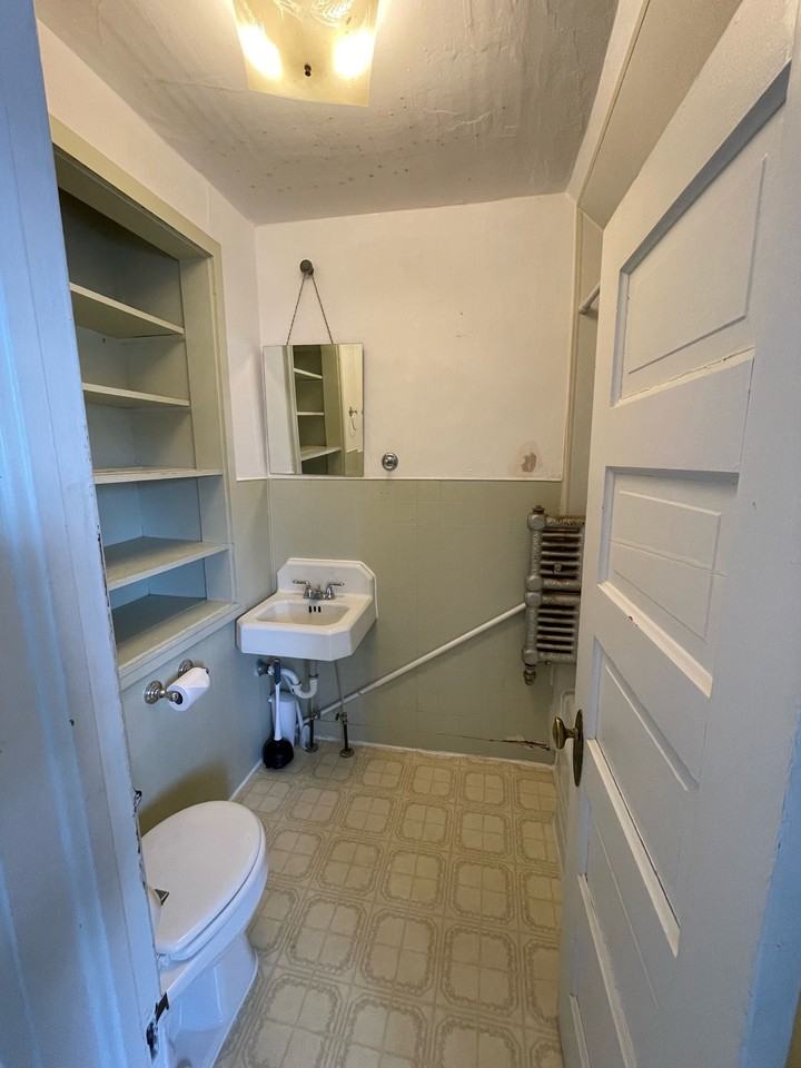 625 Lewis St #A - Photo 5 of 26