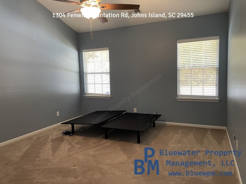 1304 Fenwick Plantation Rd - Photo 4 of 8