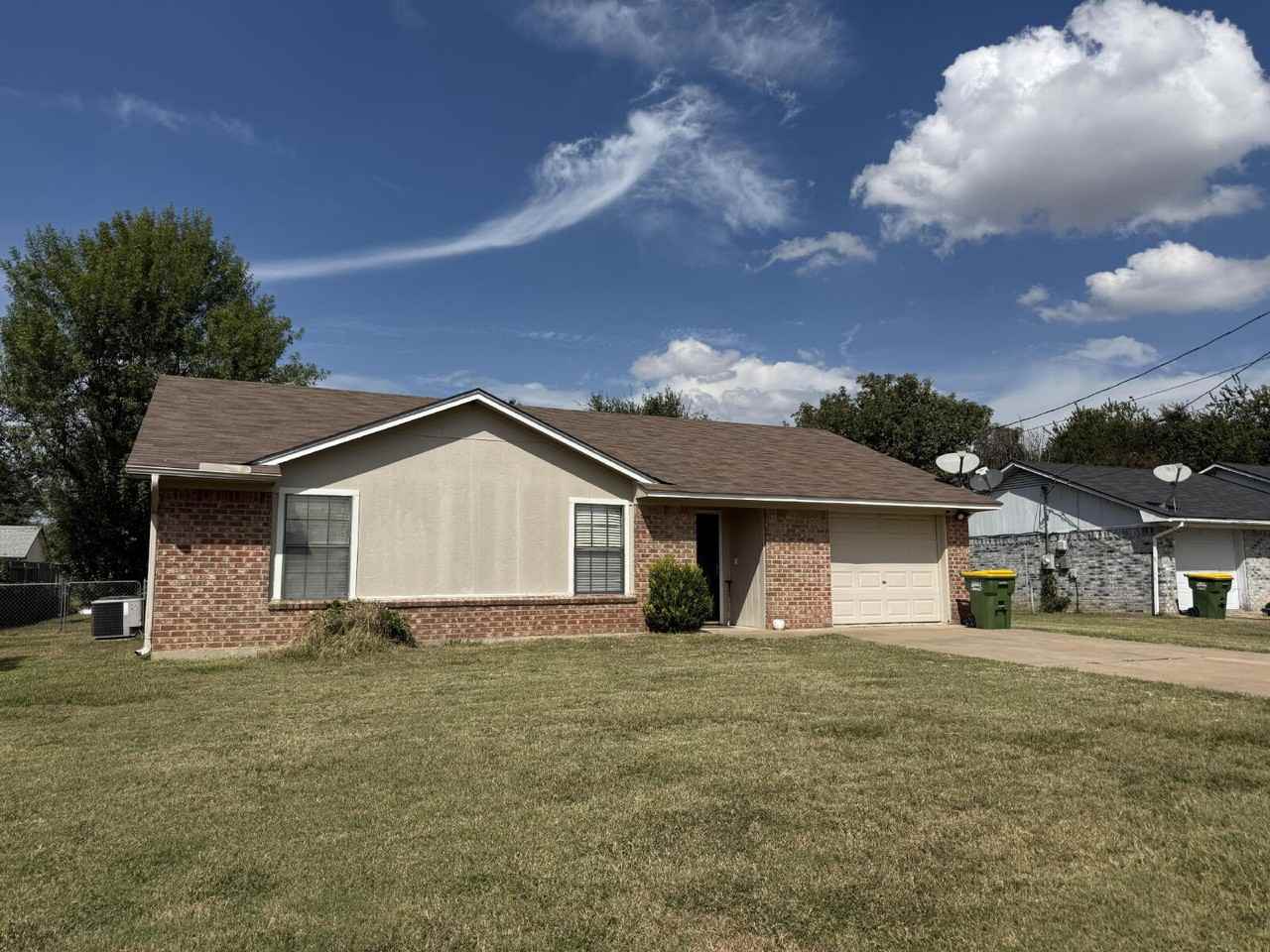 3916 Paradise Island Road - Photo 3 of 16