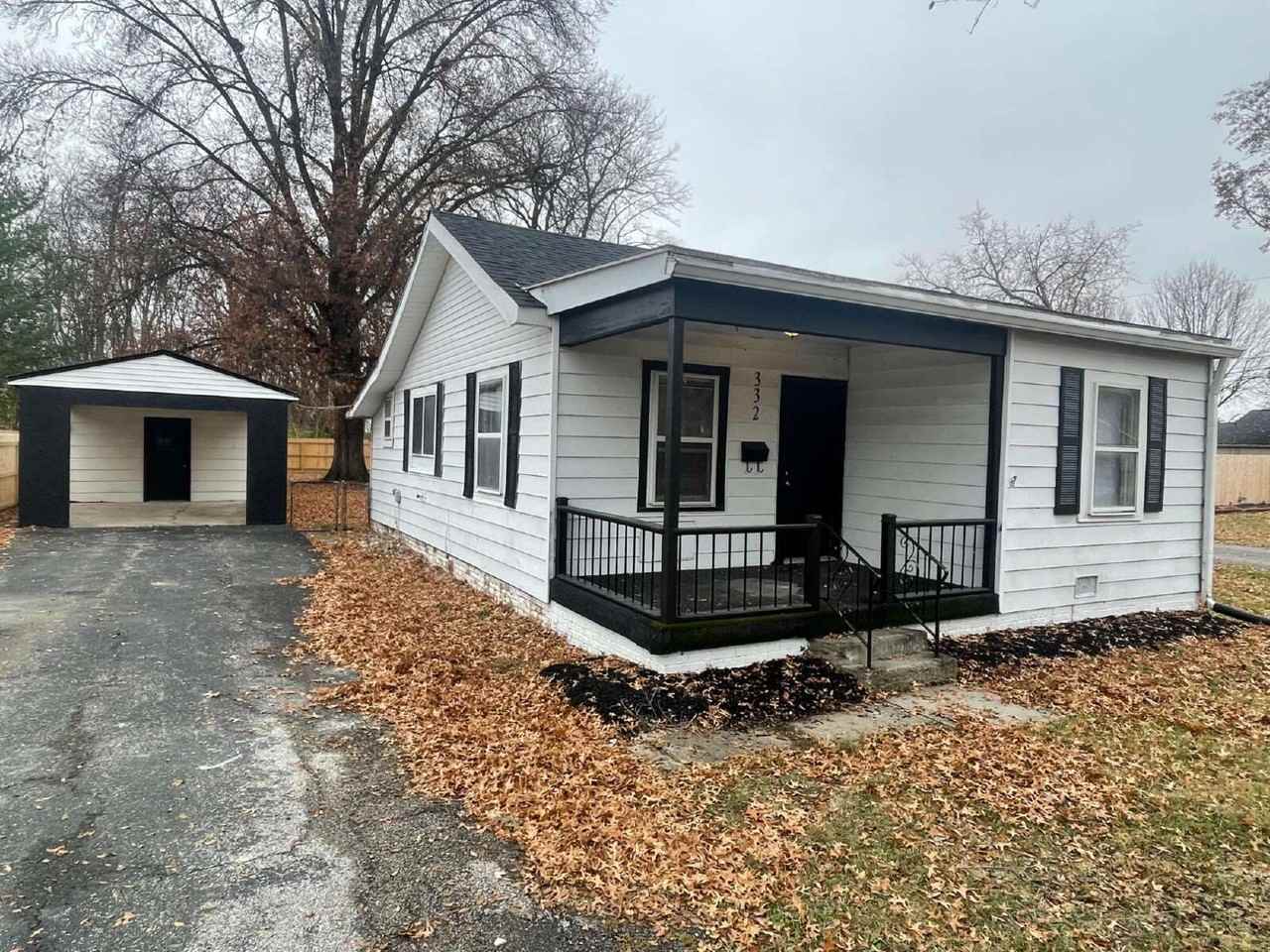 332 North 21st Avenue - Photo 2 of 7