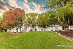 featured image of 1712 Carnegie Way