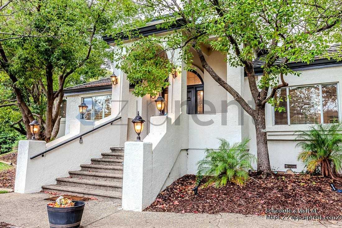 1712 Carnegie Way - Photo 4 of 50