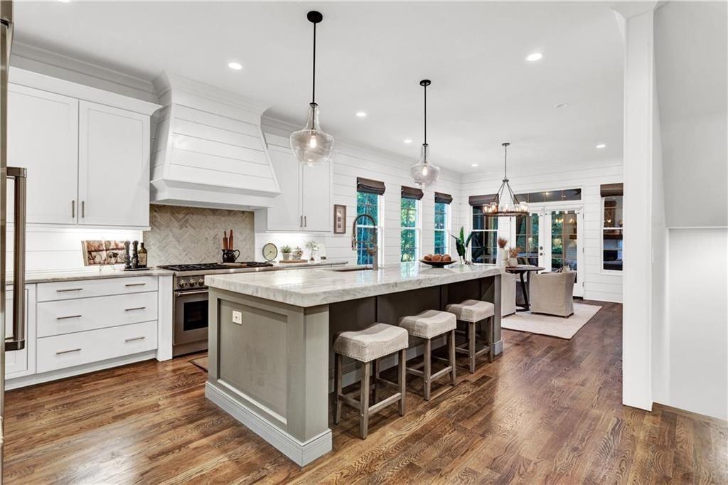 3081 Rhodenhaven Drive Northwest - Photo 4 of 50