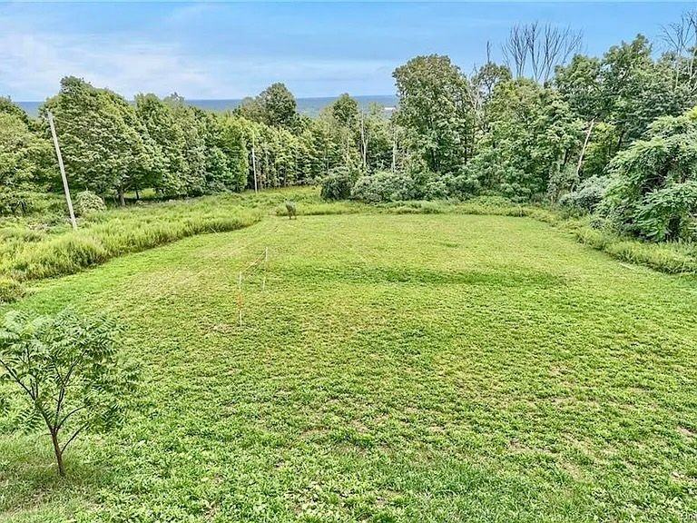 73 Mountain Road - Photo 3 of 22