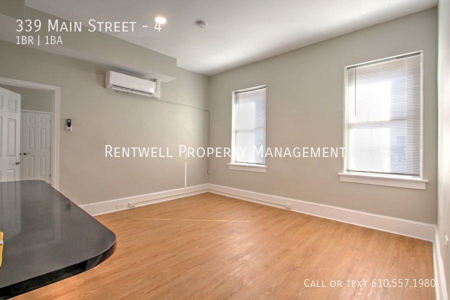 339 Main St #4 - Photo 4 of 7