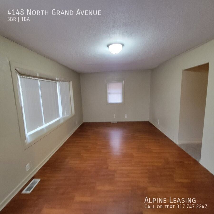 4148 North Grand Avenue - Photo 3 of 6