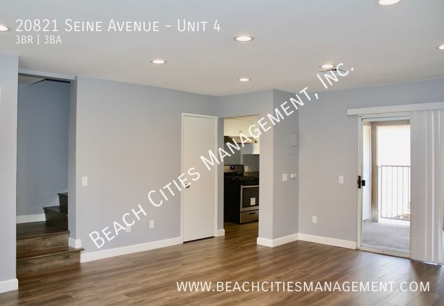 20821 Seine Ave #4 - Photo 3 of 24