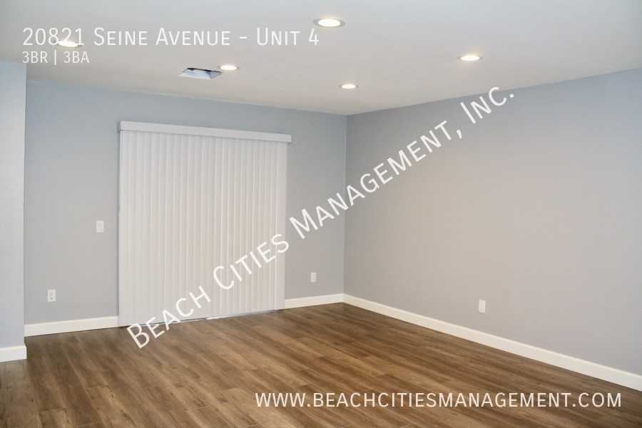 20821 Seine Ave #4 - Photo 4 of 24