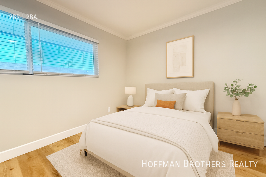 3910 East 11th Street #8 - Photo 3 of 7