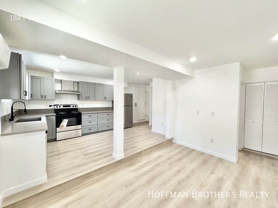 6129 3/4 Monterey Rd - Photo 2 of 9