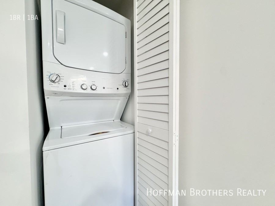 6129 3/4 Monterey Rd - Photo 5 of 9