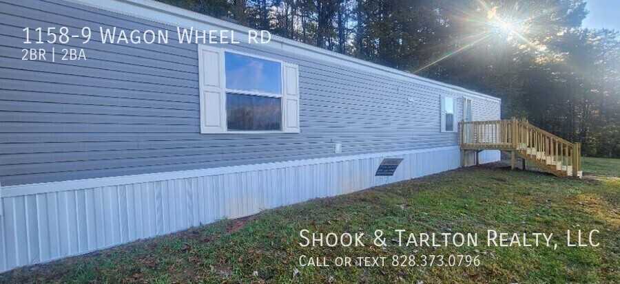 1158 Wagon Wheel Road - Photo 2 of 2