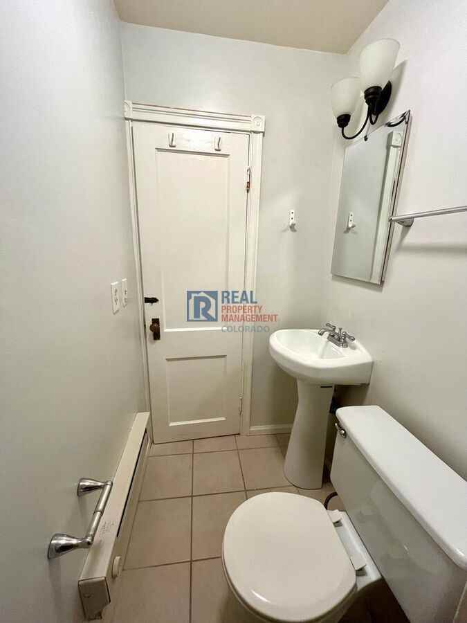 1324 N Nevada Ave #6 - Photo 7 of 9