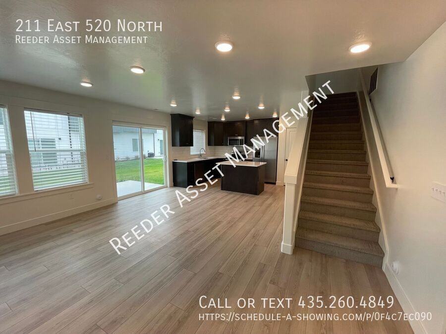 211 E 520 N - Photo 6 of 27