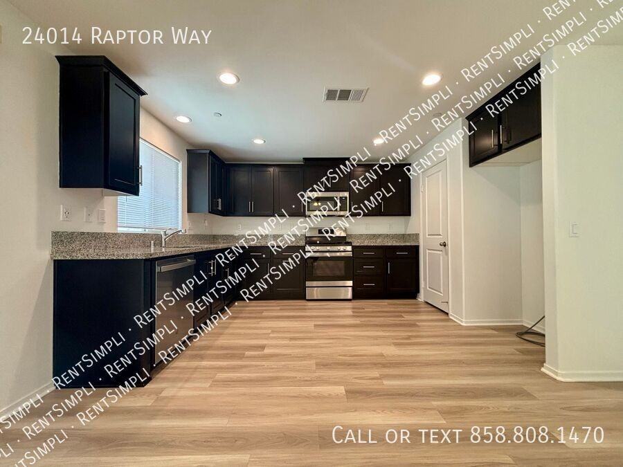 24014 Raptor Way - Photo 7 of 34