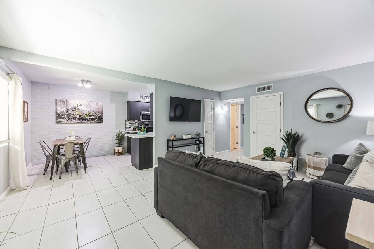 Urban Connected - Photo 4 of 23