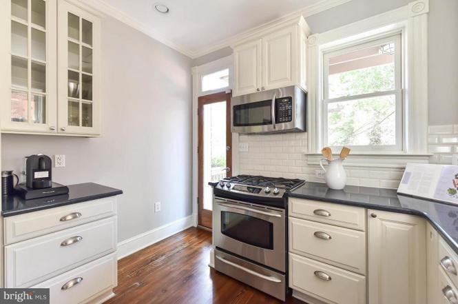 308 11th Street Southeast #1