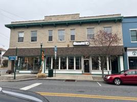 featured image of 4 South Union Street #4