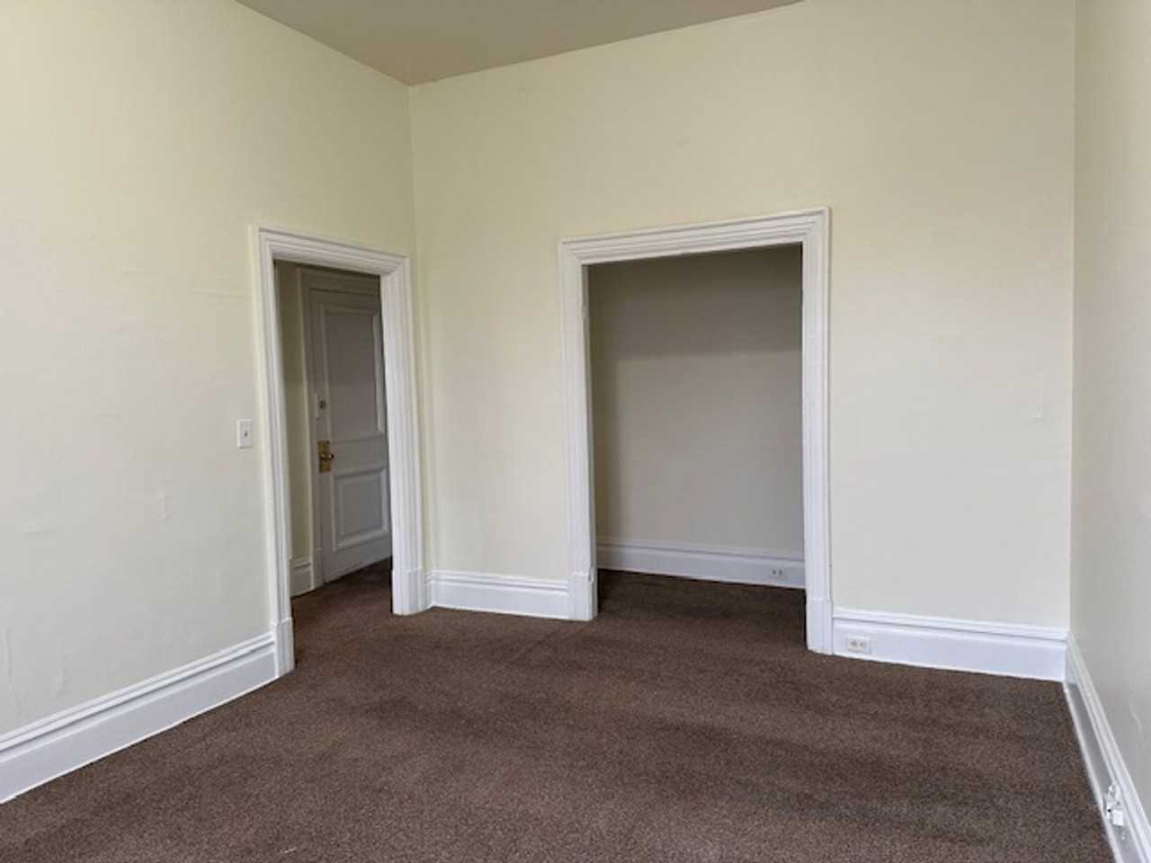 4 S Union St #4 - Photo 3 of 10